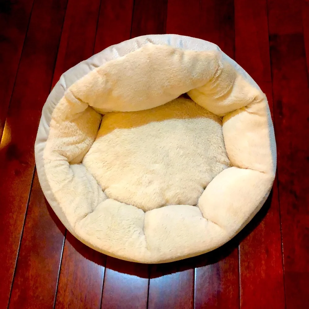 Pet bed cat bed dog bed plush gray tan beige comfortable